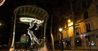 VIDEO- Matthias Dandois, champion du monde de BMX, nous fait découvrir un Paris jamais vu dans des spots « carte-postale » 1