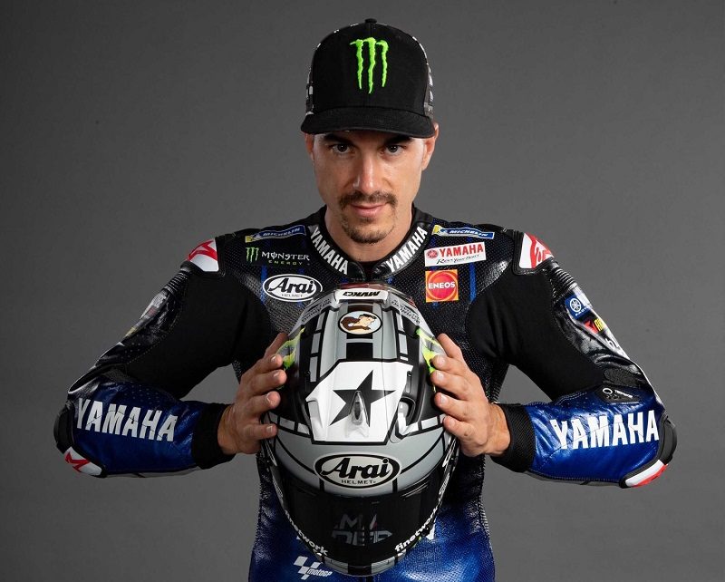 Maverick Viñales, pilote de motoGP, joue le guide touristique au Qatar 1