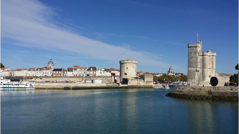 De la Manche à l’Atlantique, Le Routard pédale sur la Vélo Francette 1