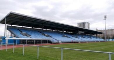 Qui veut acheter une tribune d’un stade mythique ! 8
