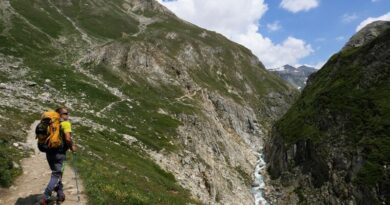 D’une frontière à l'autre en marchant avec le trek nature Grand Paradis Vanoise 2