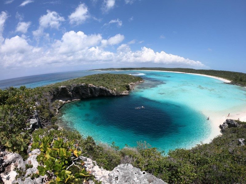 La plus grande compétition de plongée fait son retour aux Bahamas 2