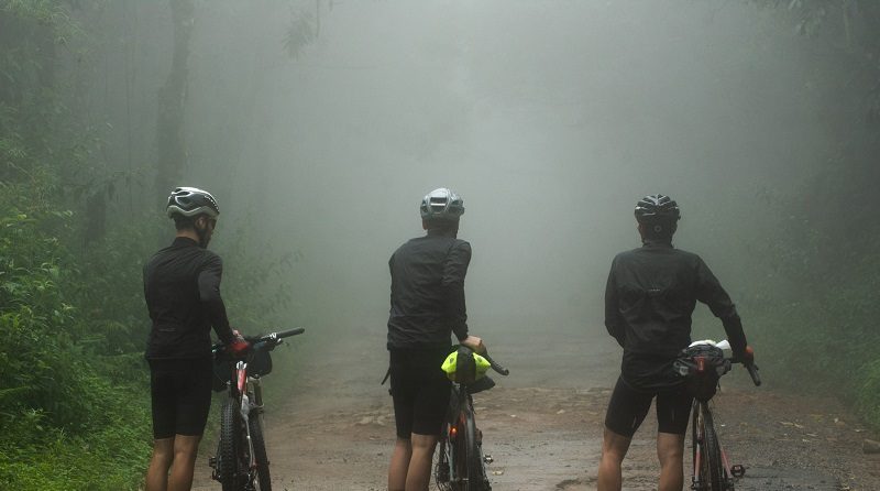 Les ultra-cyclistes (BikingMan) affrontent le Brésil 1