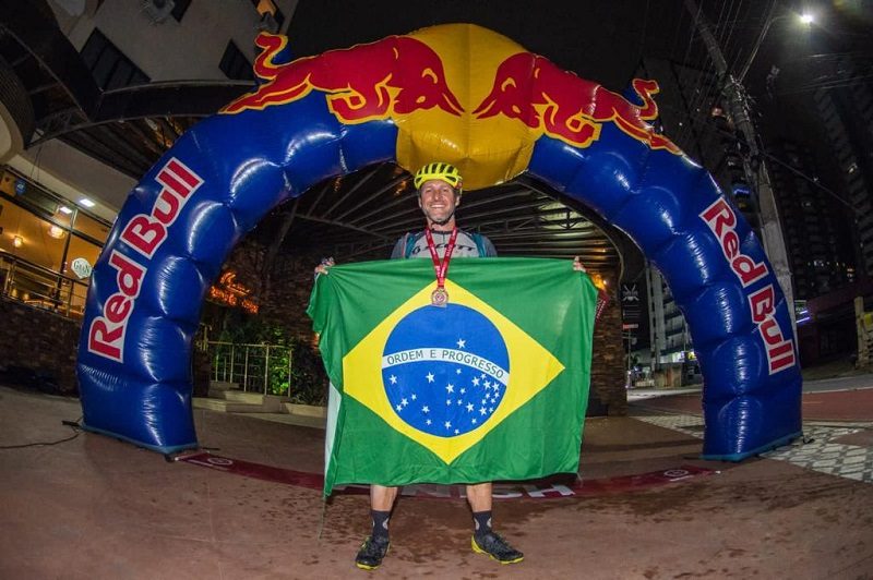 L'enthousiasme d'Axel Carion, fondateur du BikingMan, finisher de l'étape brésilienne 5
