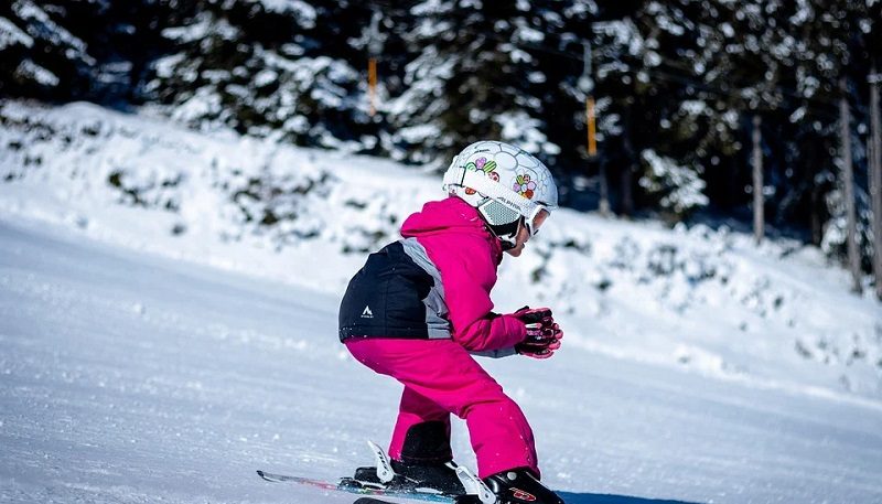 ESF : une descente aux flambaux en faveur des jeunes skieurs 1