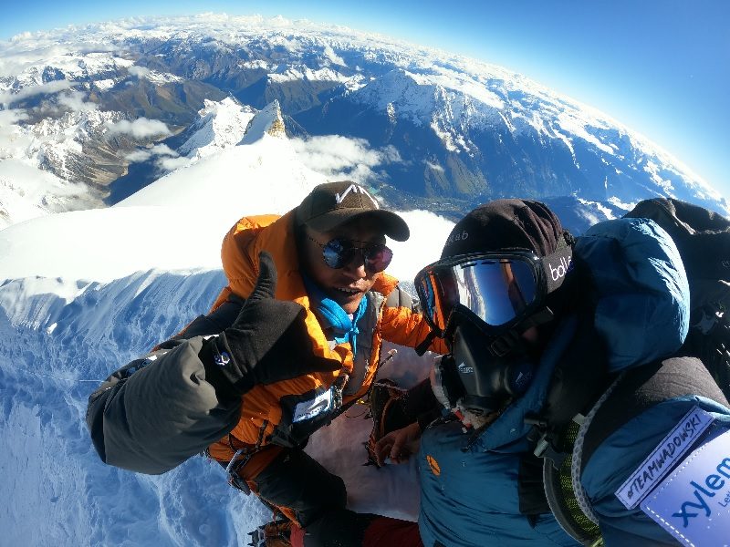 Thibaut Wadowski réussit l’ascension du Manaslu, le 8ème plus haut sommet au monde 1