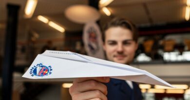 À Salzbourg, le championnat du monde de lancer d’avions en papier est de retour 3