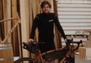 Giorgio, 23 ans, s’apprête à faire un Tour du Monde sur un vélo en bois