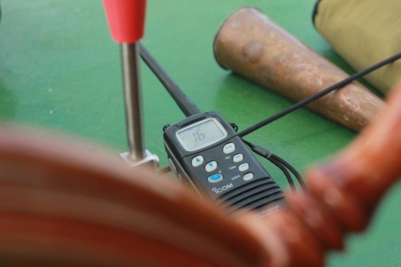 Comment fonctionne une VHF AIS ? 1
