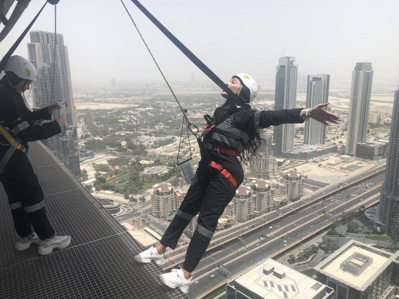 J'ai testé l’Edge Walk de l’observatoire Sky Views à Dubaï 3