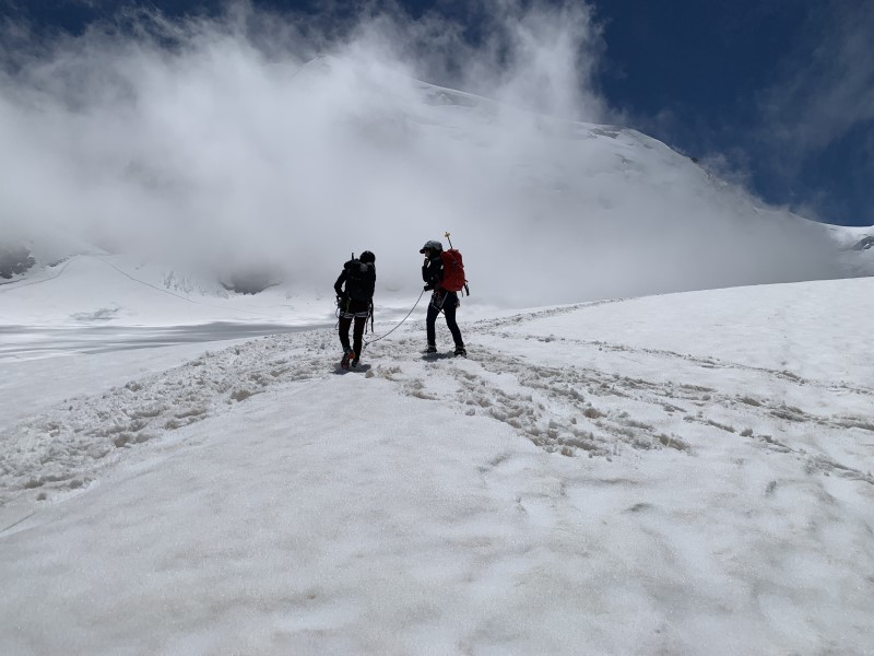 Chamonix - Mont Blanc, ascension vers les sommets heureux 4