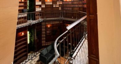 Ouverture, à Paris d’une salle d’escalade dans une chapelle 4