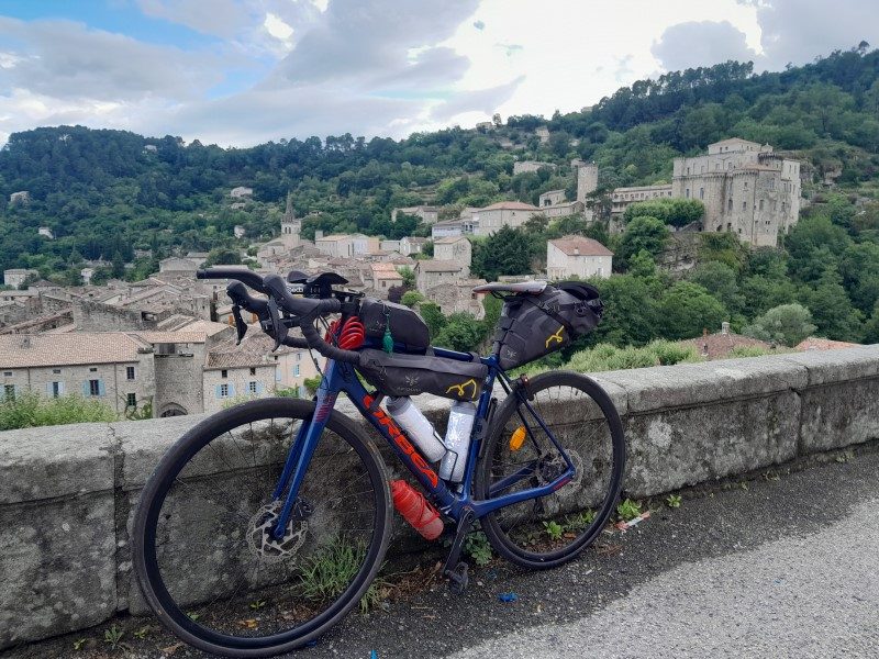 Ultra cyclisme : Adrien Leroux, 21 ans, prêt pour son premier BikingMan 3