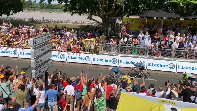 Krys voit loin sur le Tour de France 12