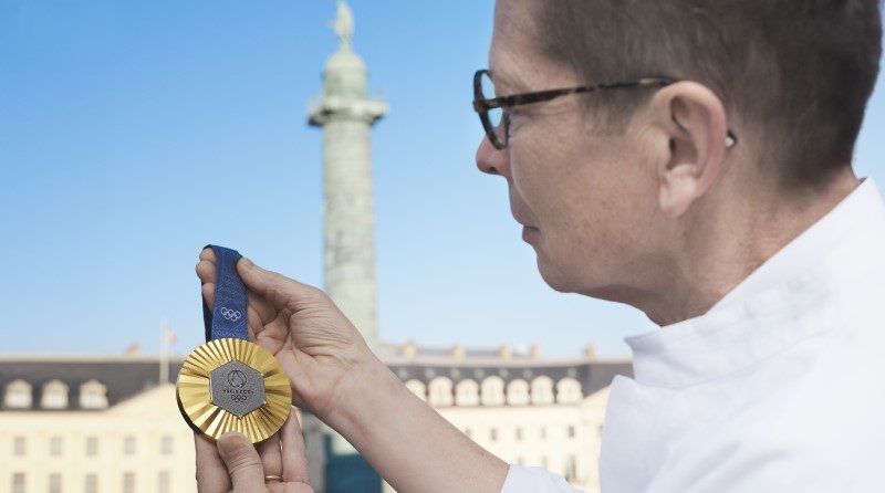 Les médailles olympiques dévoilées par le Comité d’Organisation 1