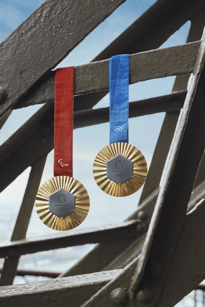 Les médailles olympiques dévoilées par le Comité d’Organisation 2