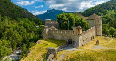 Colmars-les-Alpes, plus petite commune de France à accueillir la Flamme olympique 2