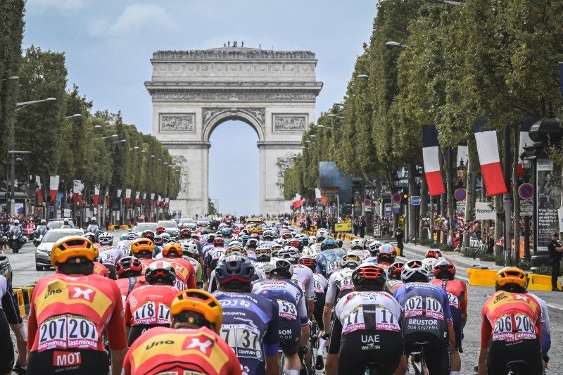 Tour de France : Cinquante nuances de Champs, oui mais cette fois ce n’est pas plat 1 Tour de France : Cinquante nuances de Champs, oui mais cette fois ce n’est pas plat 1