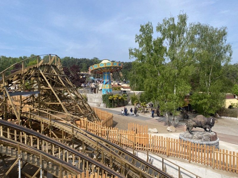 On a testé le Wild Buffalo, la nouvelle attraction de la Mer de Sable 3 On a testé le Wild Buffalo, la nouvelle attraction de la Mer de Sable 3