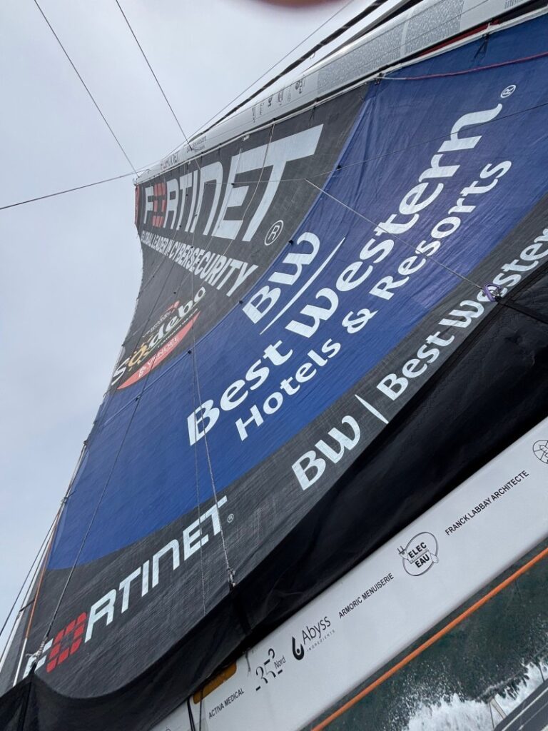 Quand la coopérative hôtelière Best Western soutient l'aventure maritime du skipper Romain Attanasio 3