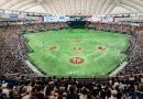 Au Japon, le baseball attire autant que le sumo