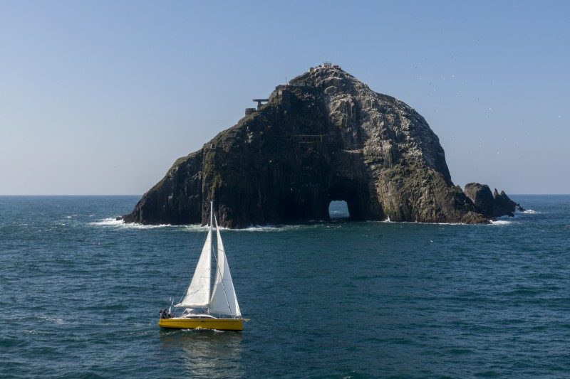 Trois Bretons dans le vent et dans la vague 1