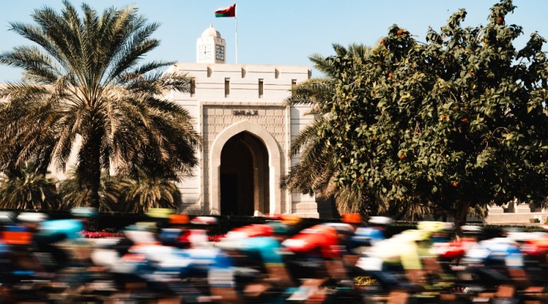Le Tour of Oman met en lumière les paysages et sites emblématiques du Sultanat