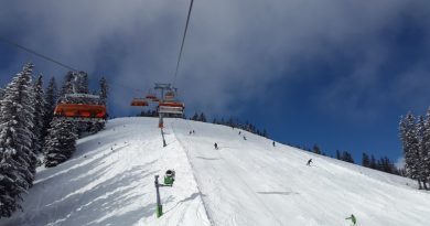 Des jeunes franciliens découvrent les sports d’hiver lors d’une opération solidaire Des jeunes franciliens découvrent les sports d’hiver lors d’une opération solidaire