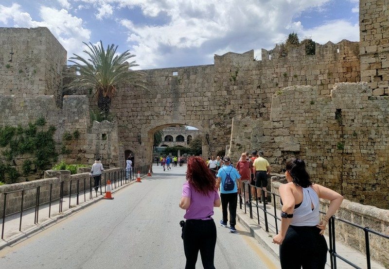 Le plaisir de courir et de (re)découvrir Rhodes 3 Le plaisir de courir et de (re)découvrir Rhodes 3