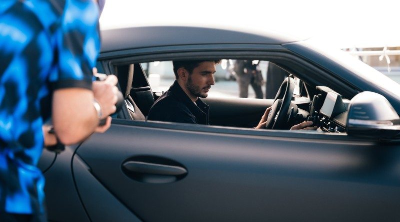 Esteban Ocon, ambassadeur d’un service mondial de connectivité mobile