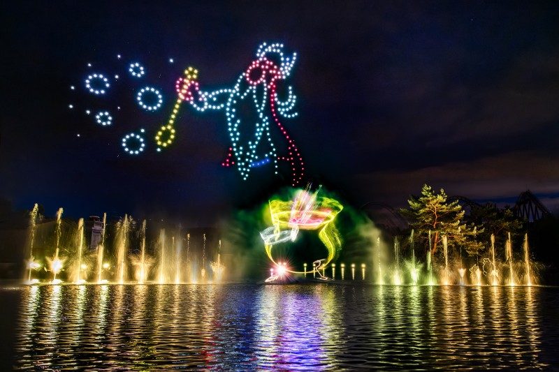 Le Parc Astérix fait décoller l’été avec son nouveau spectacle nocturne 2 Le Parc Astérix fait décoller l’été avec son nouveau spectacle nocturne 2